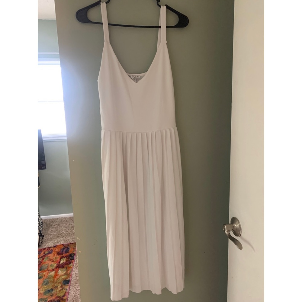 Zara White Pleated Midi Dress
